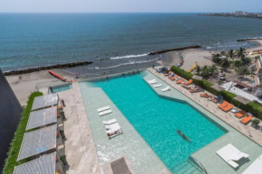 41st Fl Beach Condo in Bocagrande